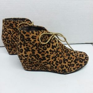 Forever 21 Leopard Design Wedge Booties/Boots sz 8